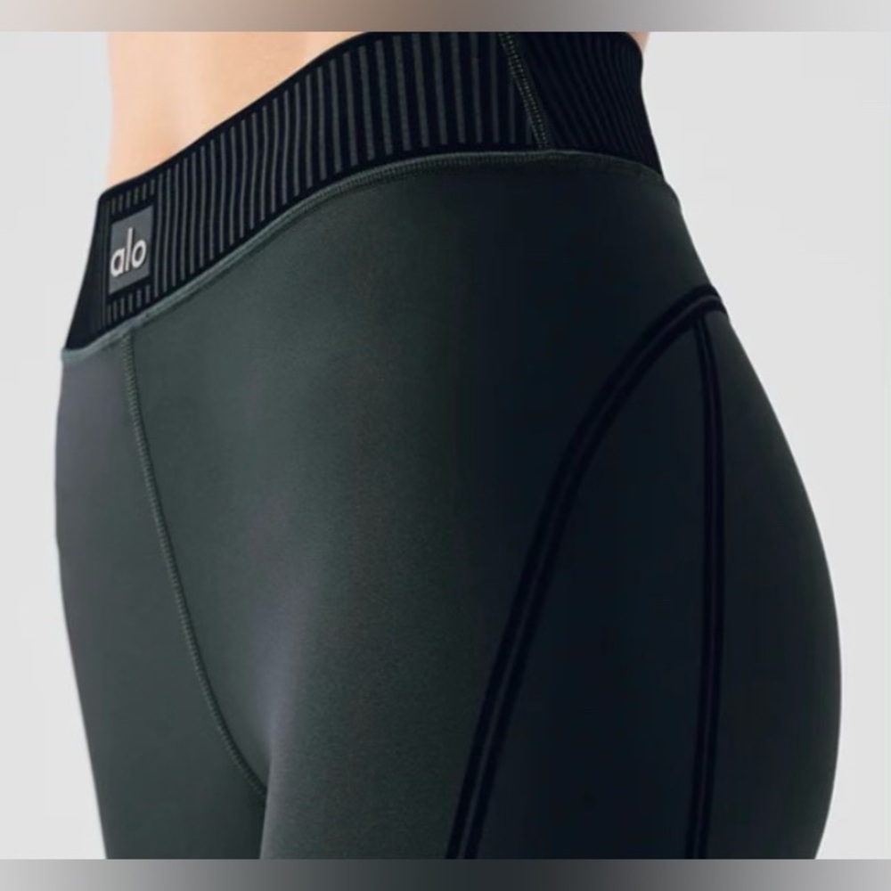 Alo 7/8 Airlift High- waist legging